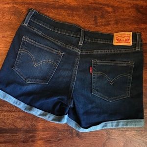 Levi jean shorts